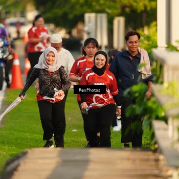 Runner Photo 8009747