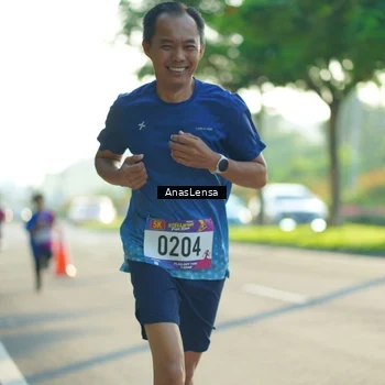 Runner Photo 8009772