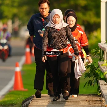 Runner Photo 8009783