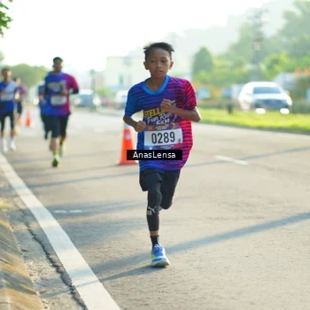Runner Photo 8009785