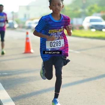 Runner Photo 8009836