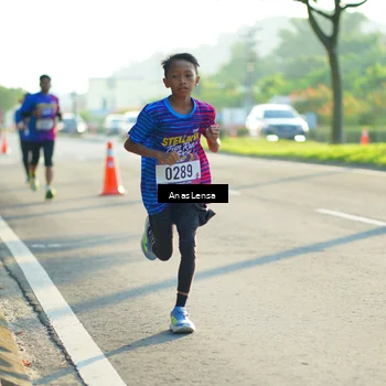 Runner Photo 8009842