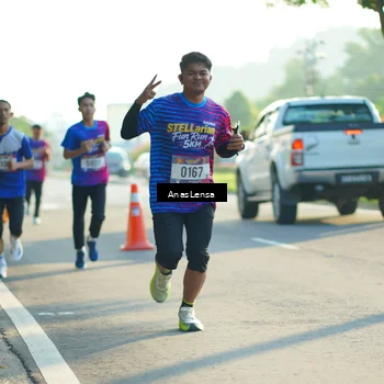 Runner Photo 8009901