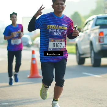 Runner Photo 8009902