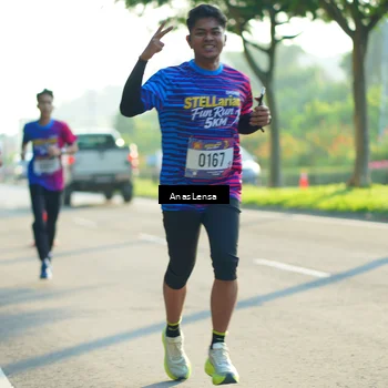 Runner Photo 8009952