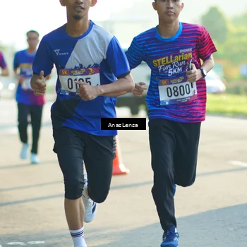 Runner Photo 8009961