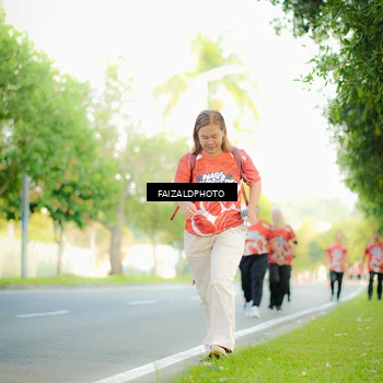 Runner Photo 8010000