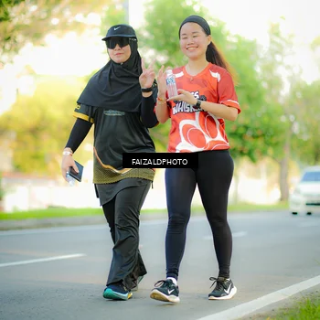 Runner Photo 8010009