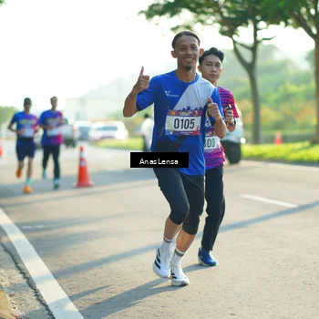 Runner Photo 8010019
