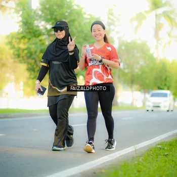 Runner Photo 8010022