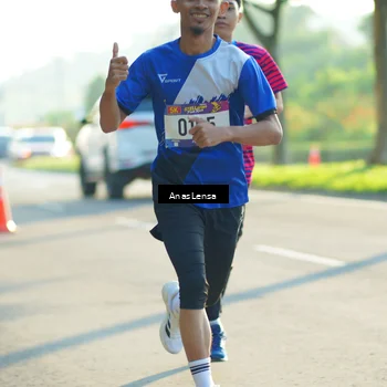 Runner Photo 8010036
