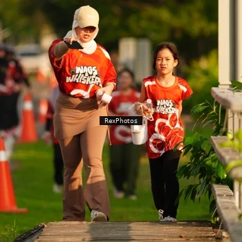 Runner Photo 8010040