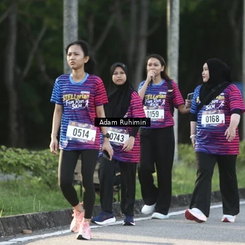 Runner Photo 8010045