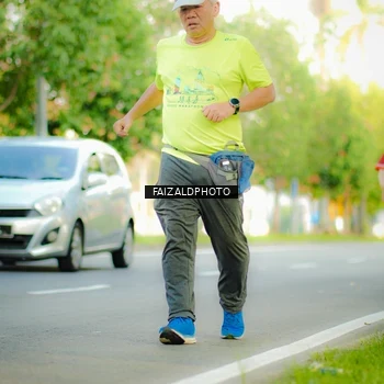 Runner Photo 8010049