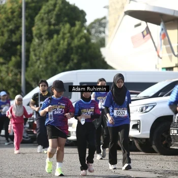 Runner Photo 8010059