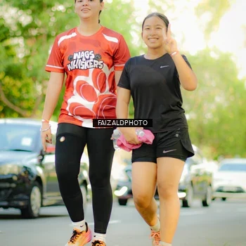 Runner Photo 8010070