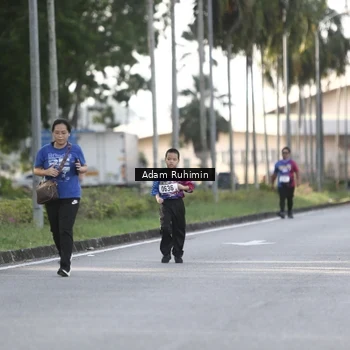 Runner Photo 8010075