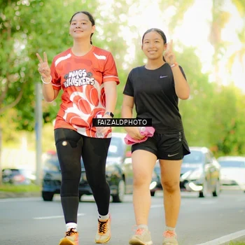 Runner Photo 8010079