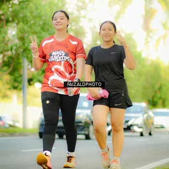 Runner Photo 8010103