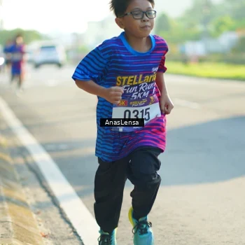 Runner Photo 8010105