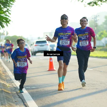 Runner Photo 8010118