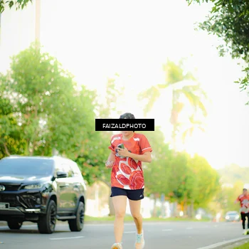 Runner Photo 8010130