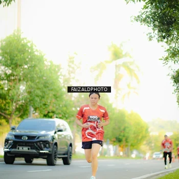 Runner Photo 8010133