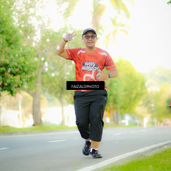 Runner Photo 8010161