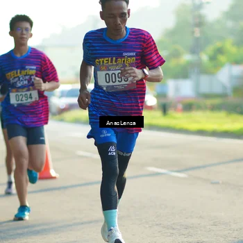 Runner Photo 8010171