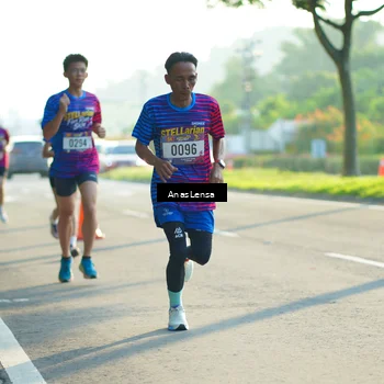Runner Photo 8010179
