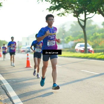 Runner Photo 8010228