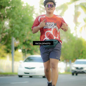 Runner Photo 8010250