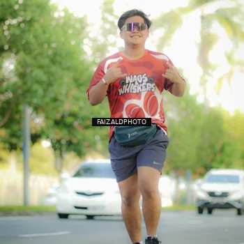 Runner Photo 8010256
