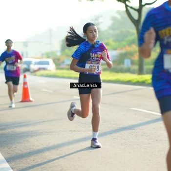 Runner Photo 8010285