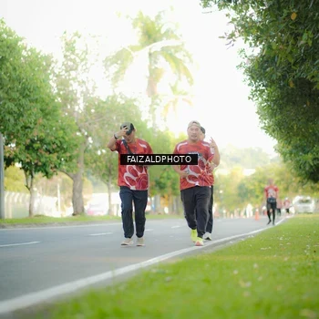 Runner Photo 8010330