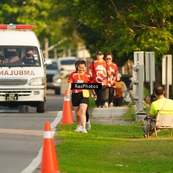 Runner Photo 8010335