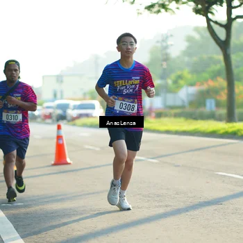Runner Photo 8010344