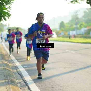 Runner Photo 8010350