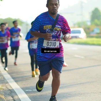 Runner Photo 8010359