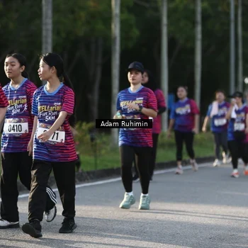 Runner Photo 8010376