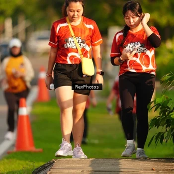 Runner Photo 8010411