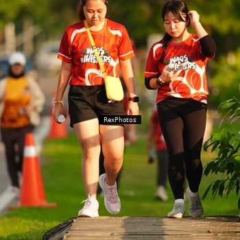 Runner Photo 8010420