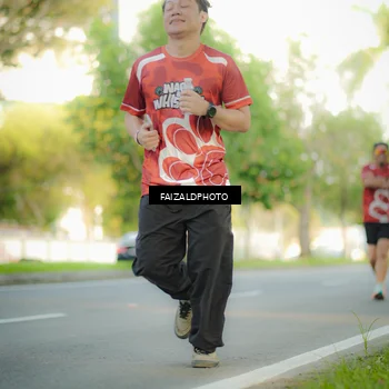 Runner Photo 8010445