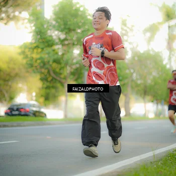 Runner Photo 8010458