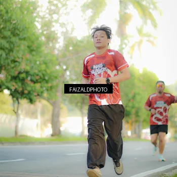 Runner Photo 8010469