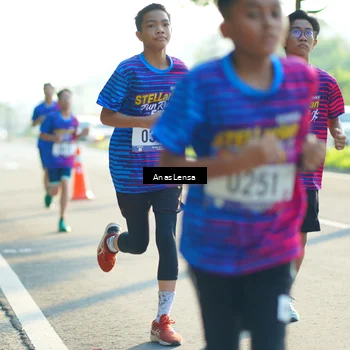 Runner Photo 8010501