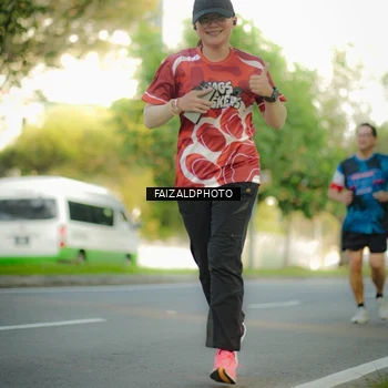 Runner Photo 8010574