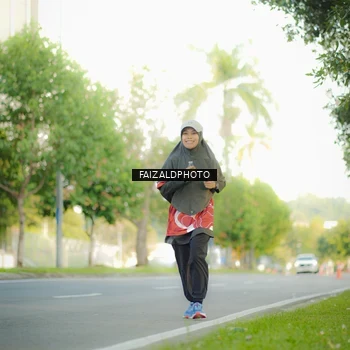 Runner Photo 8010580