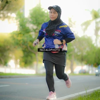 Runner Photo 8010602