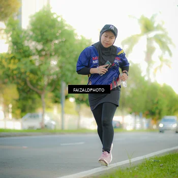 Runner Photo 8010605